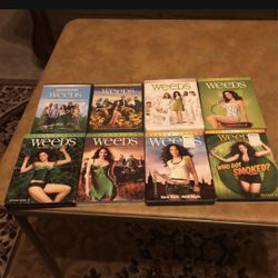 Weeds Complete  Seasons 1 - 8