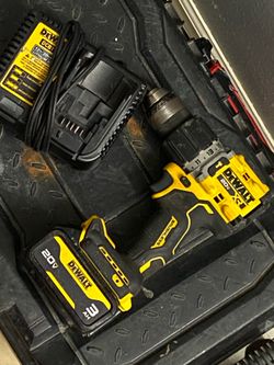 Dewalt XR Drill With battery and Charger