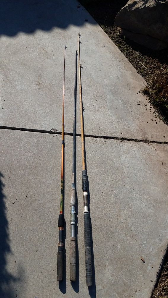 3 Fishing rods
