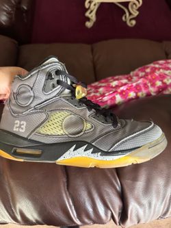 Jordan 5 X Off white Muslins