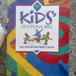 Kids Devotional Bible 