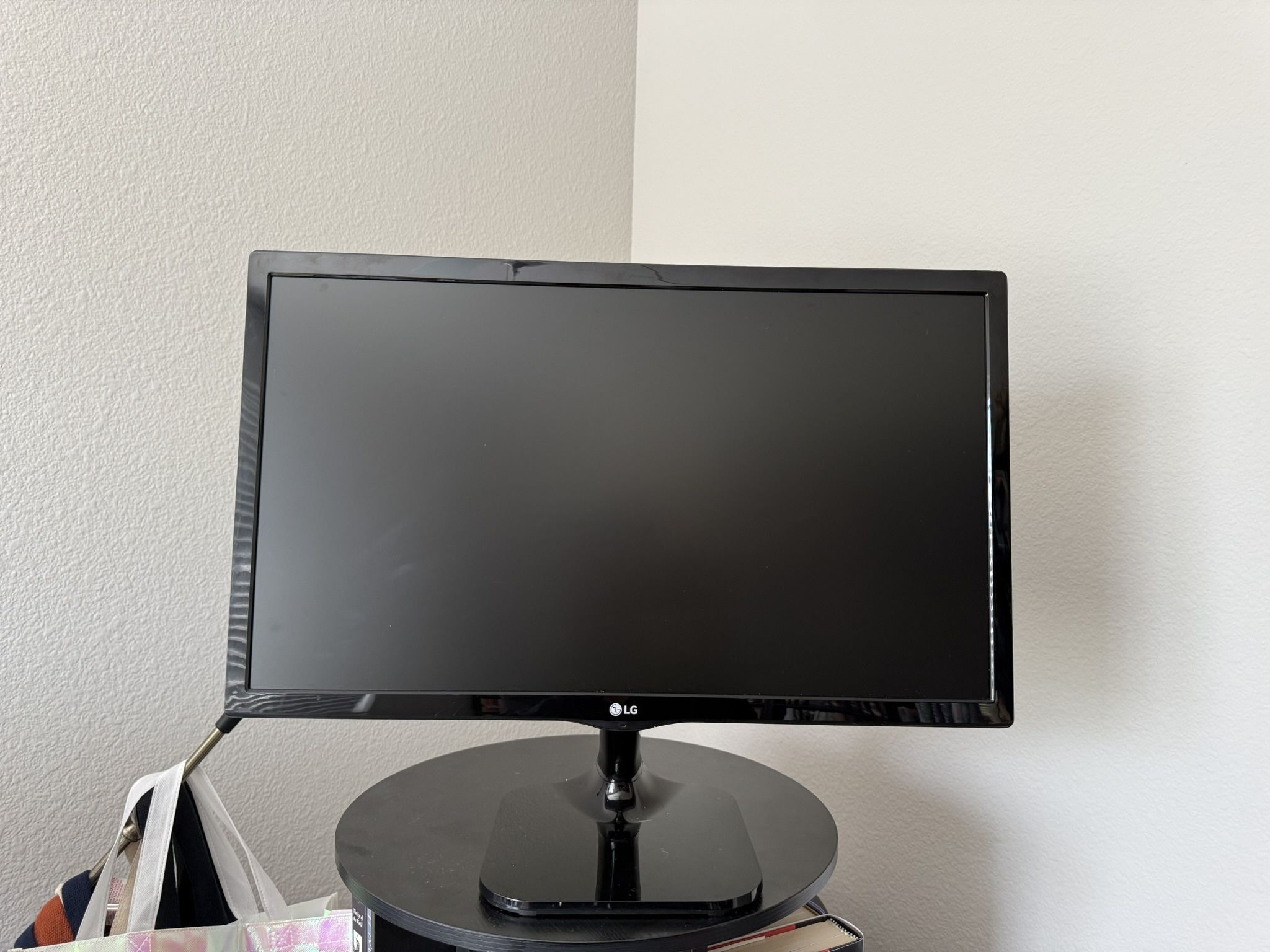 Lg 24 Inch Desktop Monitor