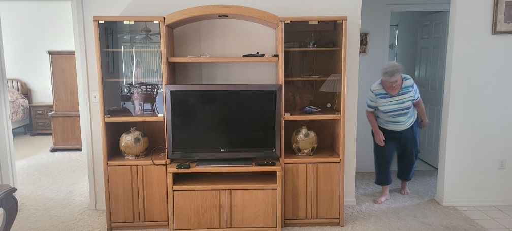 Entertainment Center Furniture