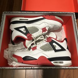 Air Jordan 4 Fire Red