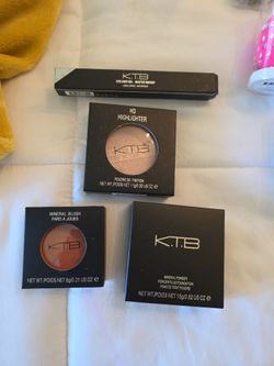 KTB Rose gold highlighter, mineral blush, mineral powder and  eyeliner gel  master smokey