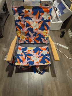 TOMMY BAHAMA ALUMINUM BACKPACK CHAIR