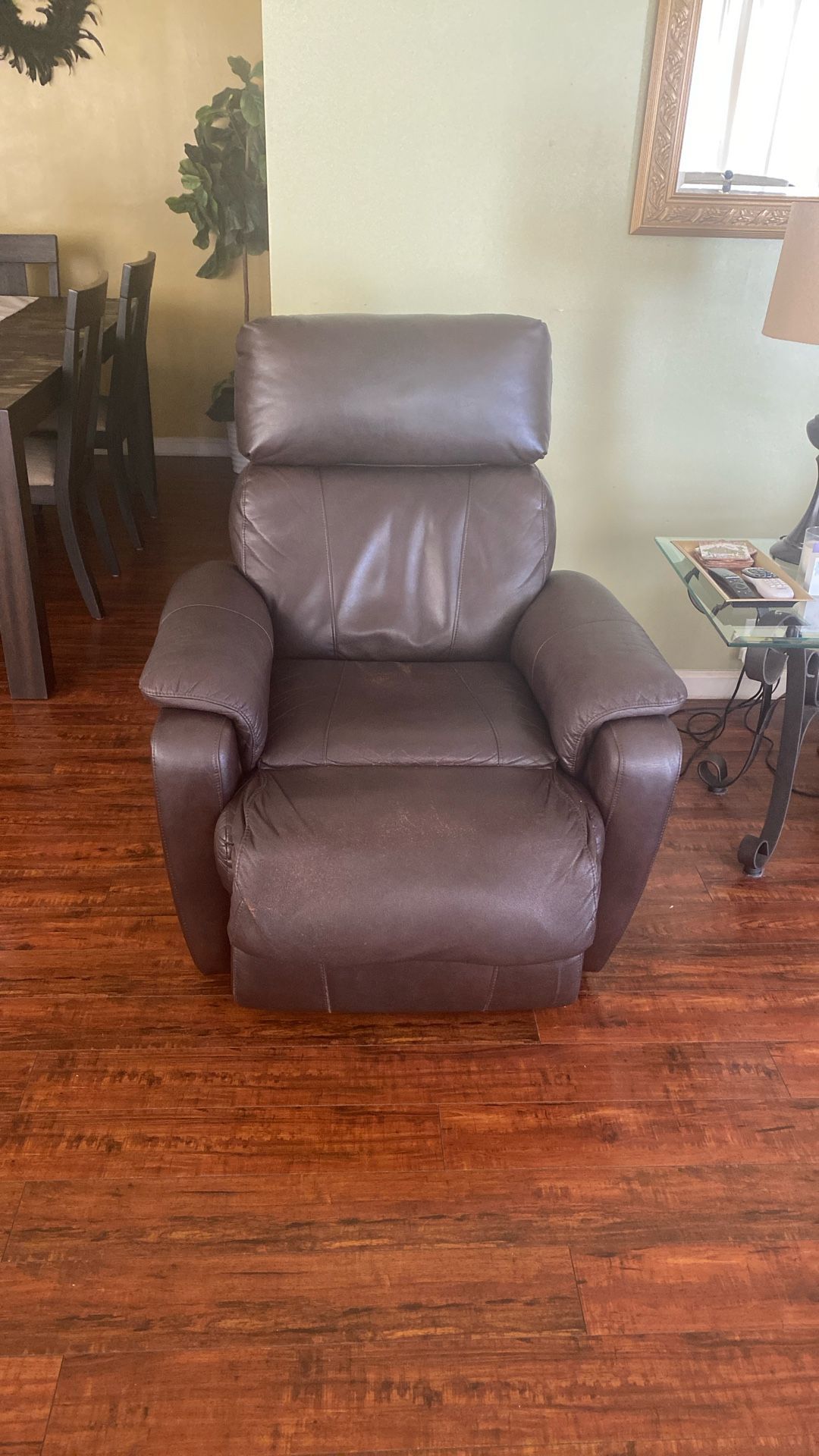 Electric Recliner 