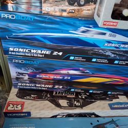 Sonic wave 24 RC speed boat combo deal including remote controller battery and a charger