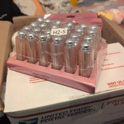 Case Of 24 Lip Glow