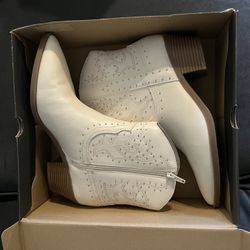 women’s boots