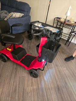 Mobility scooter