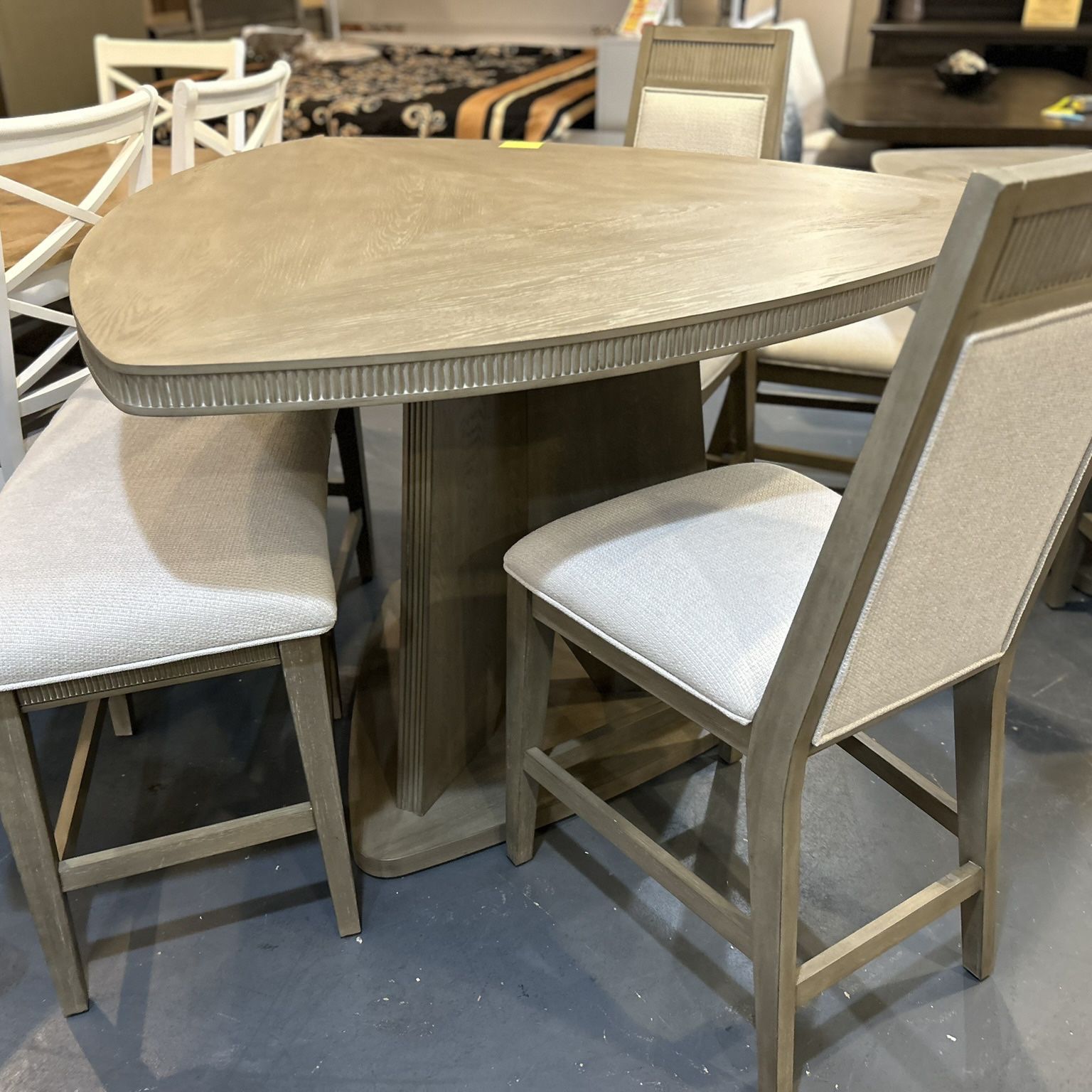 New 4pc Dining Table Set 