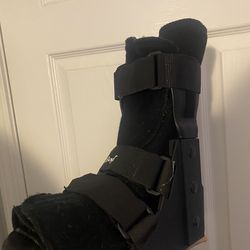Medical Ankle boot Left
