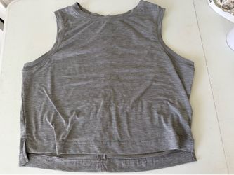 Target workout top M