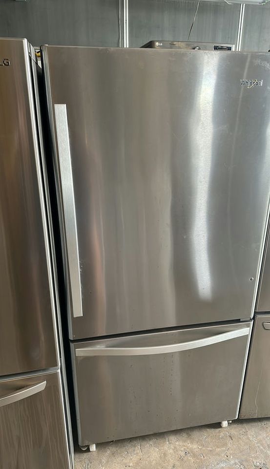 Whirlpool Stainless Steel Bottom Freezer Fridge