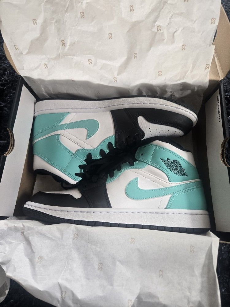 Air Jordan