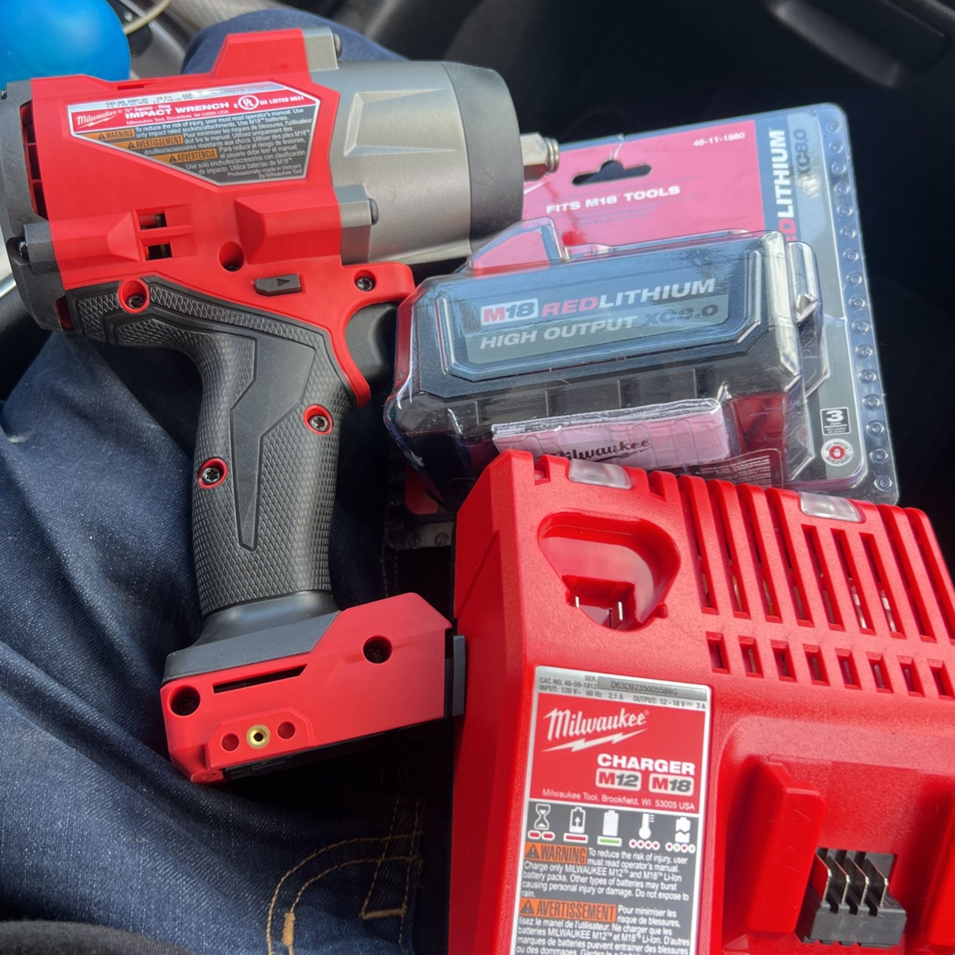 1/2 Inch Impact With Battery And Charger