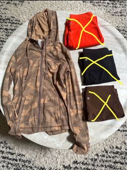Lululemon hooded define jacket *SIZE 8