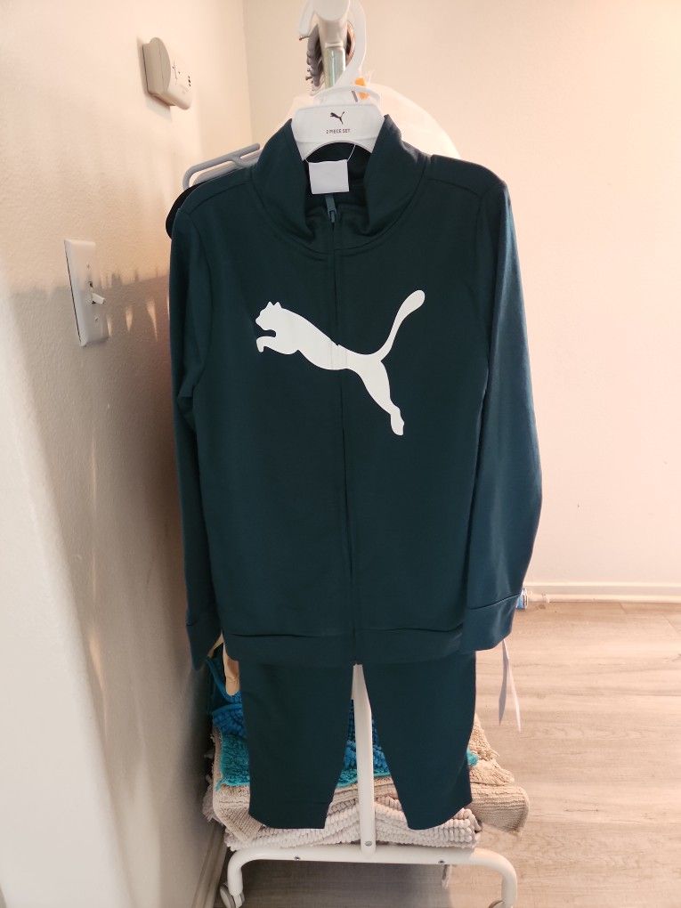 2 Piece Puma Jacket And Jogger Set