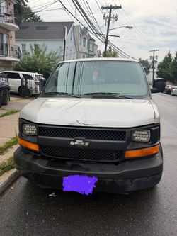 Chevy express 2500