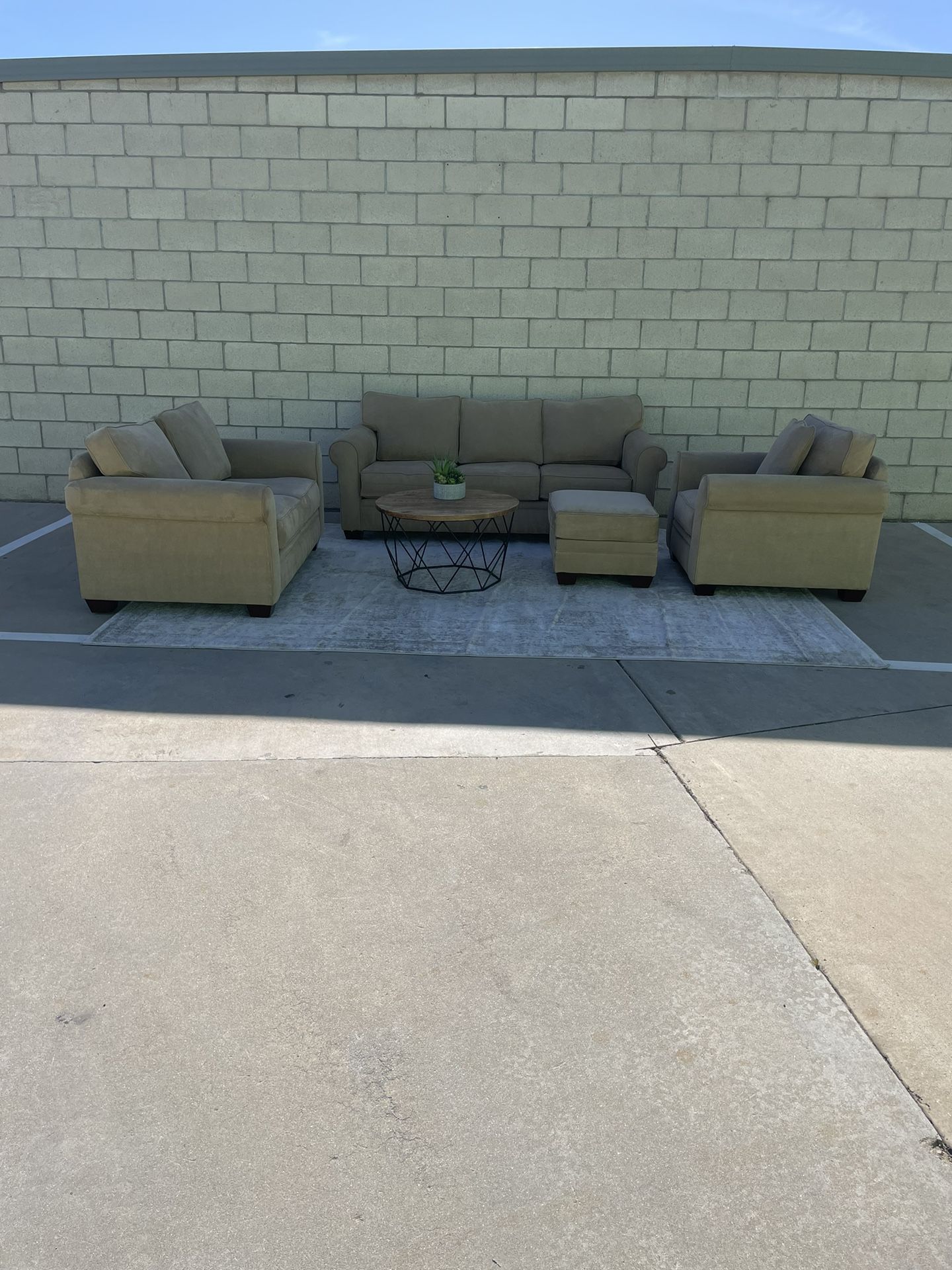 Living Spaces Couch Sofa Loveseat Chair Ottoman