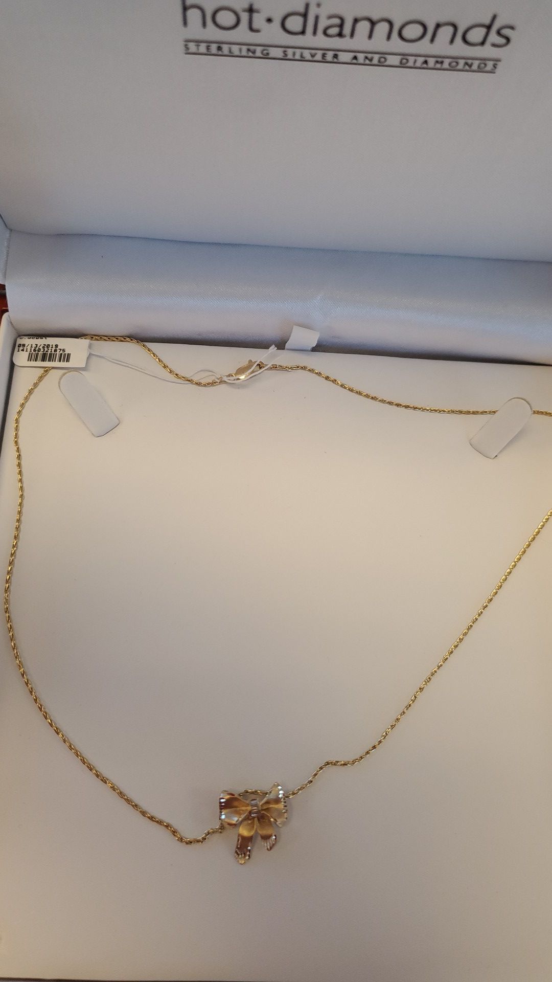 14k bow pendant chain