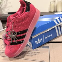 Size 9M adidas Superstar Sp5der Red Black