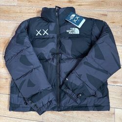 NorthFace puffer jacket 