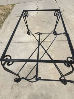 Pier 1 Imports Metal Dining Table Frame & 6 Chairs