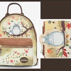 Studio Ghibli  My Neighbor Totoro Fall Leaves Mini-Backpack and Wallet