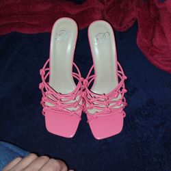 Pink Heels Almost Brand New