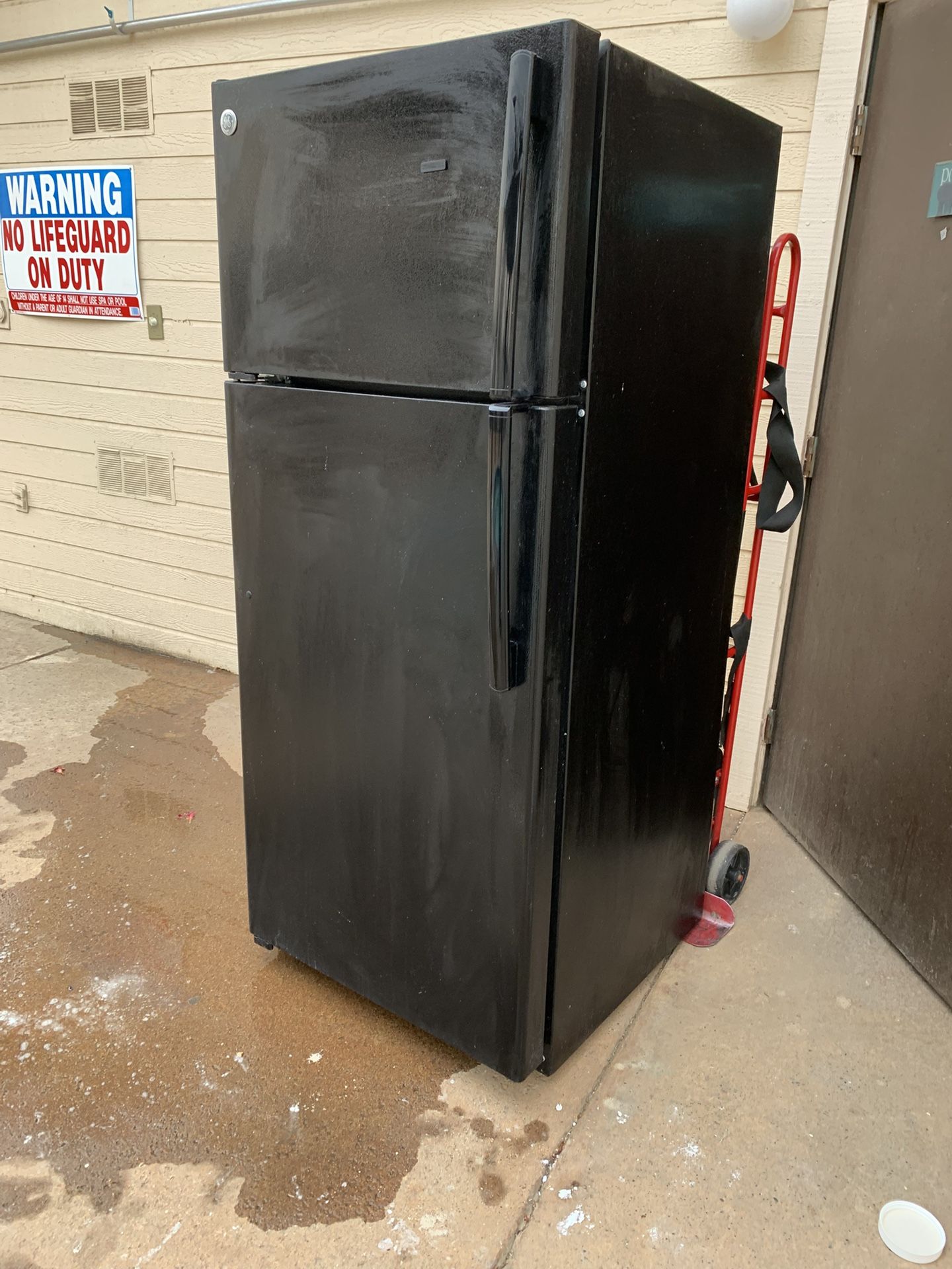 Refrigerator