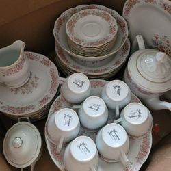 44 Piece Pink Floral Remington Fine China Set