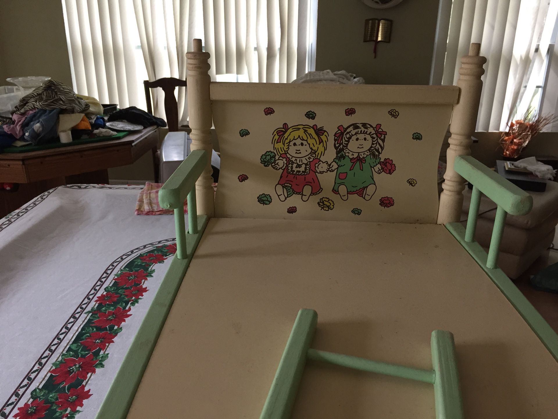 Cabbage patch doll bed
