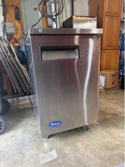 Direct draw 1/2 barrel keg cooler