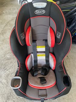 Graco Extend2Fit Convertible Car Seat
