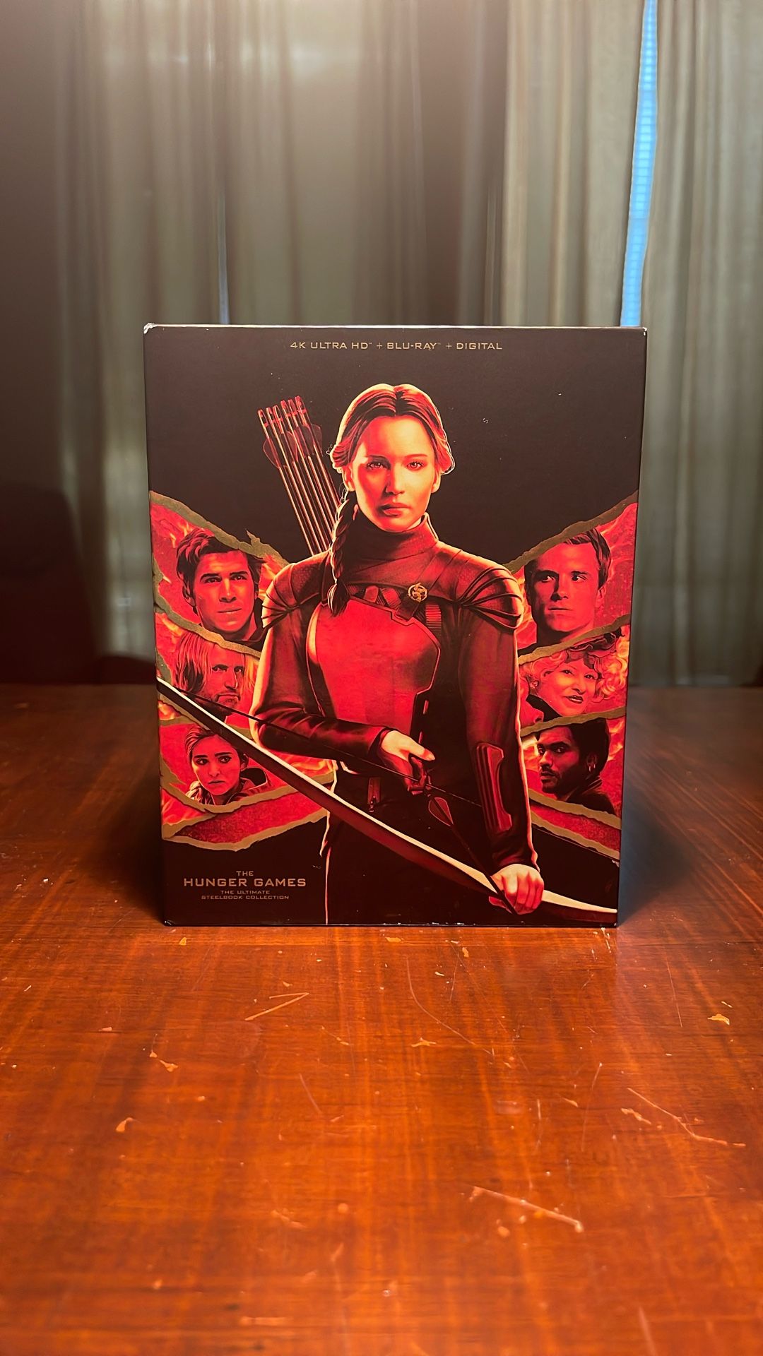 The HUNGER GAMES the Ultimate SteelBook Collection