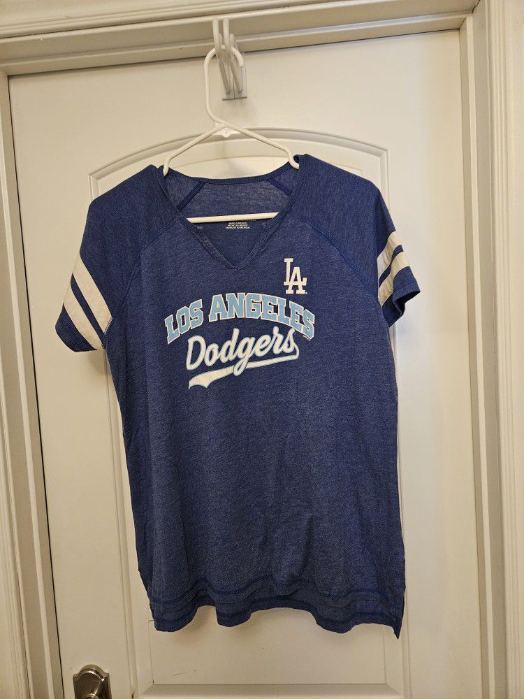 Dodgers Lady's  Tee Shirt. Large Size. 