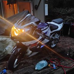 2001 Gsx-R 750 