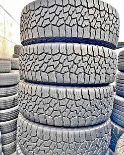 265/70/17Falken Selling a set of 4 tires in excellent condition 🫡