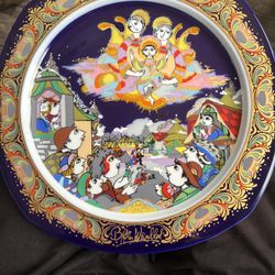 Collectors Deceptive Plate