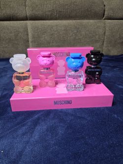 Moschino set