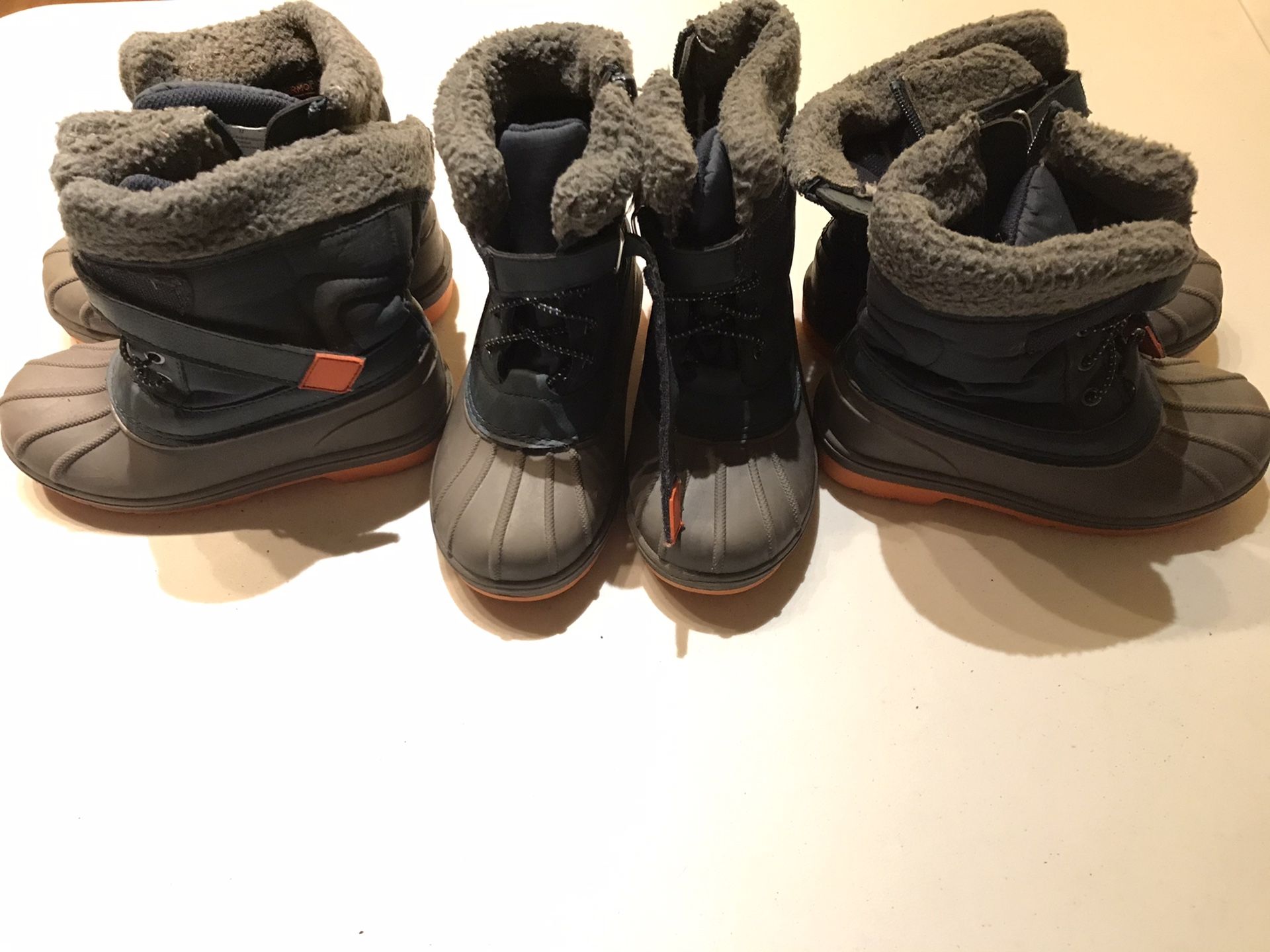 Triplet size 12 kids snow boots