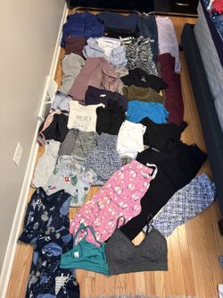 Women’s Clothes Size Small