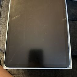 Apple iPad Air 5th Gen & Apple Pencil 2nd Gen 