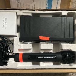Sennheiser Wireless Microphone 