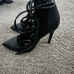 Aldo black Heels 