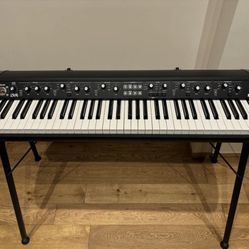 Korg Sv1 electric piano