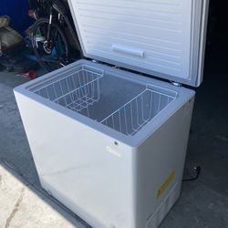 Freezer Chest/ Refrigerator