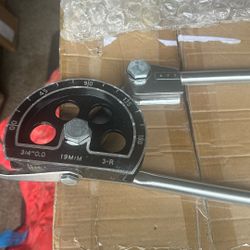 Pipe Bender